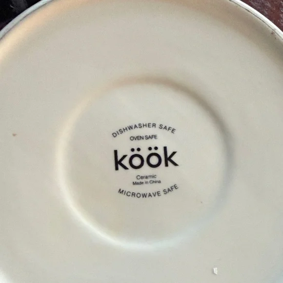 Kook- Brown and White Ceramic Cookware- Bean Pot - Picture 4 of 4